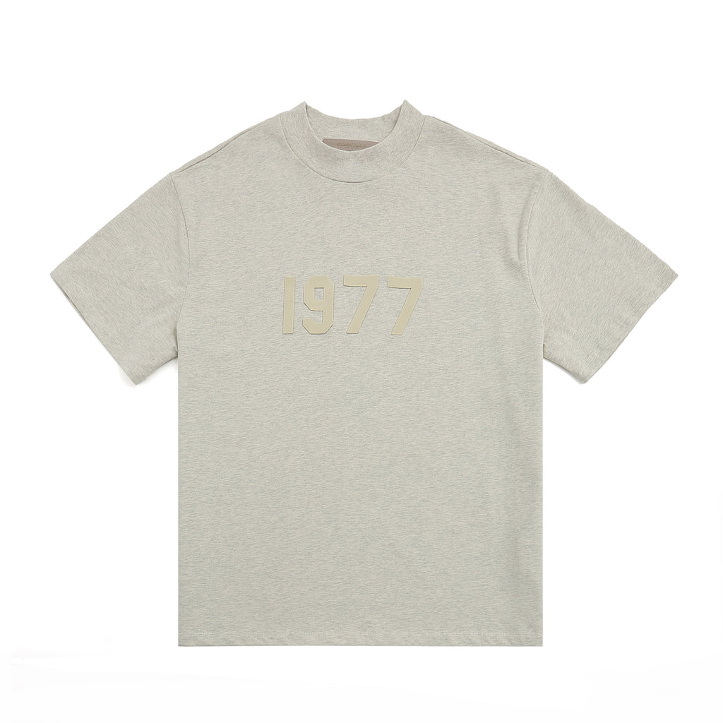 Essential 1977 T-Shirt