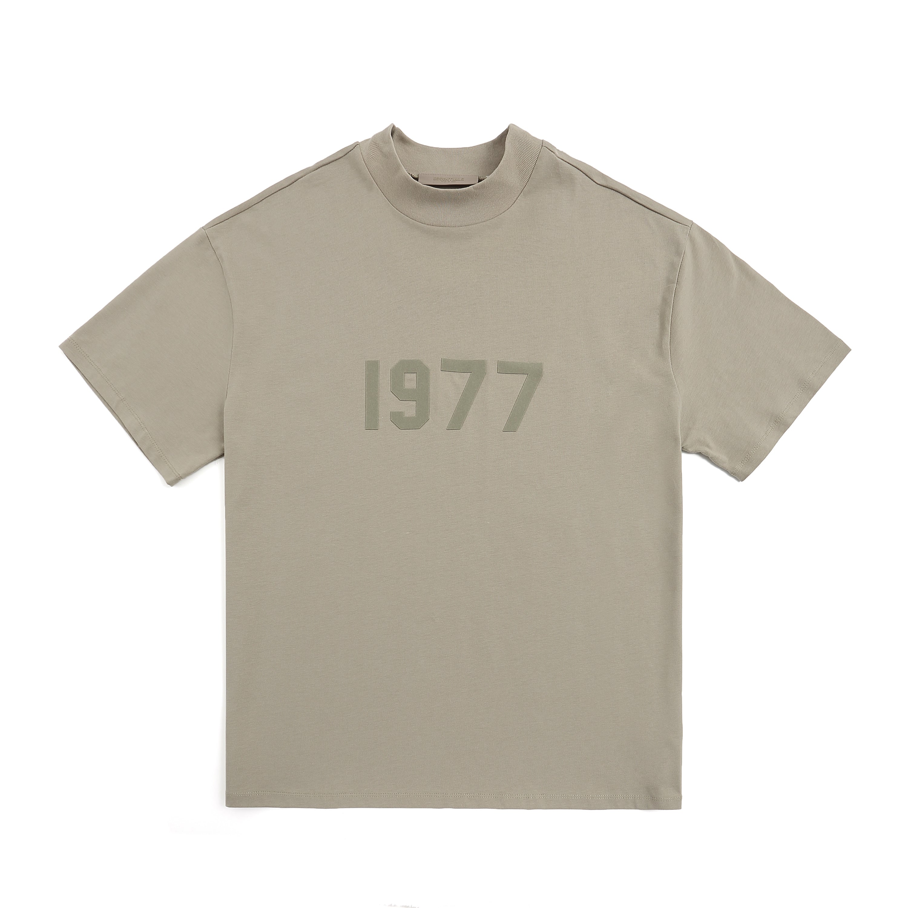 Essential 1977 T-Shirt