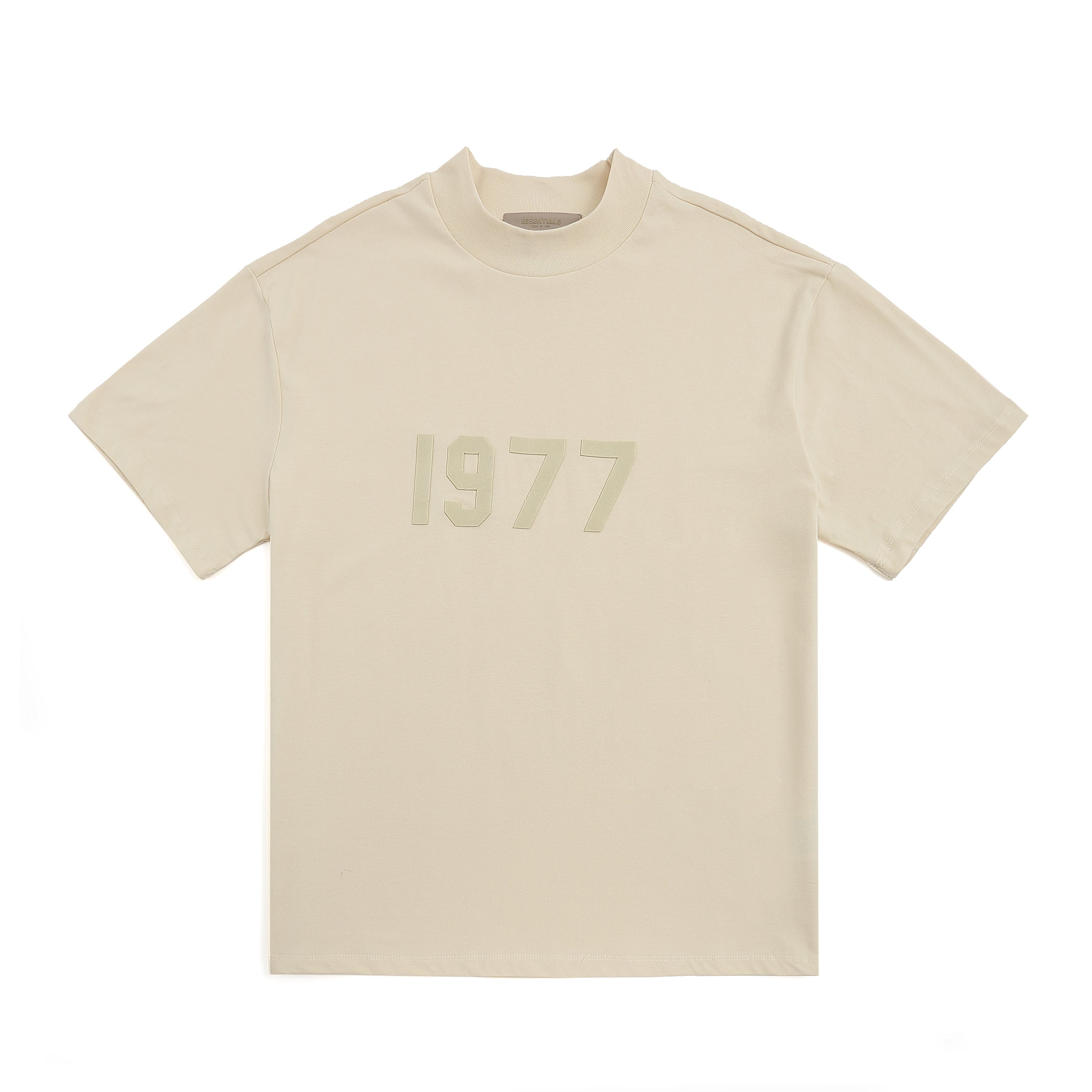 Essential 1977 T-Shirt