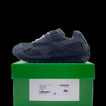 B0tt3ga Ven3ta (Black & Gray)