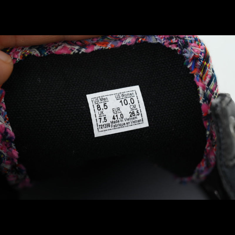 Sat0shi N4kam0to x V4ns Limited Edition Sneakers featuring a bold design and classic skate heritage.